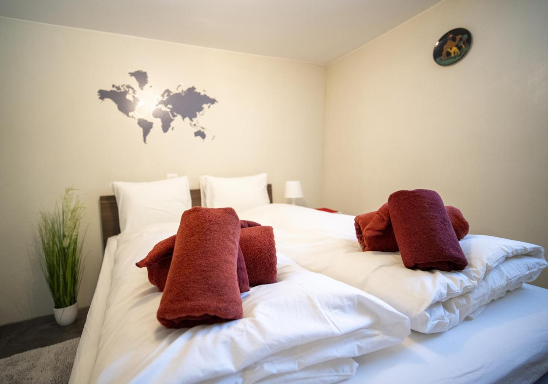 Chasa Muglin Ardez Apartamento Exterior foto