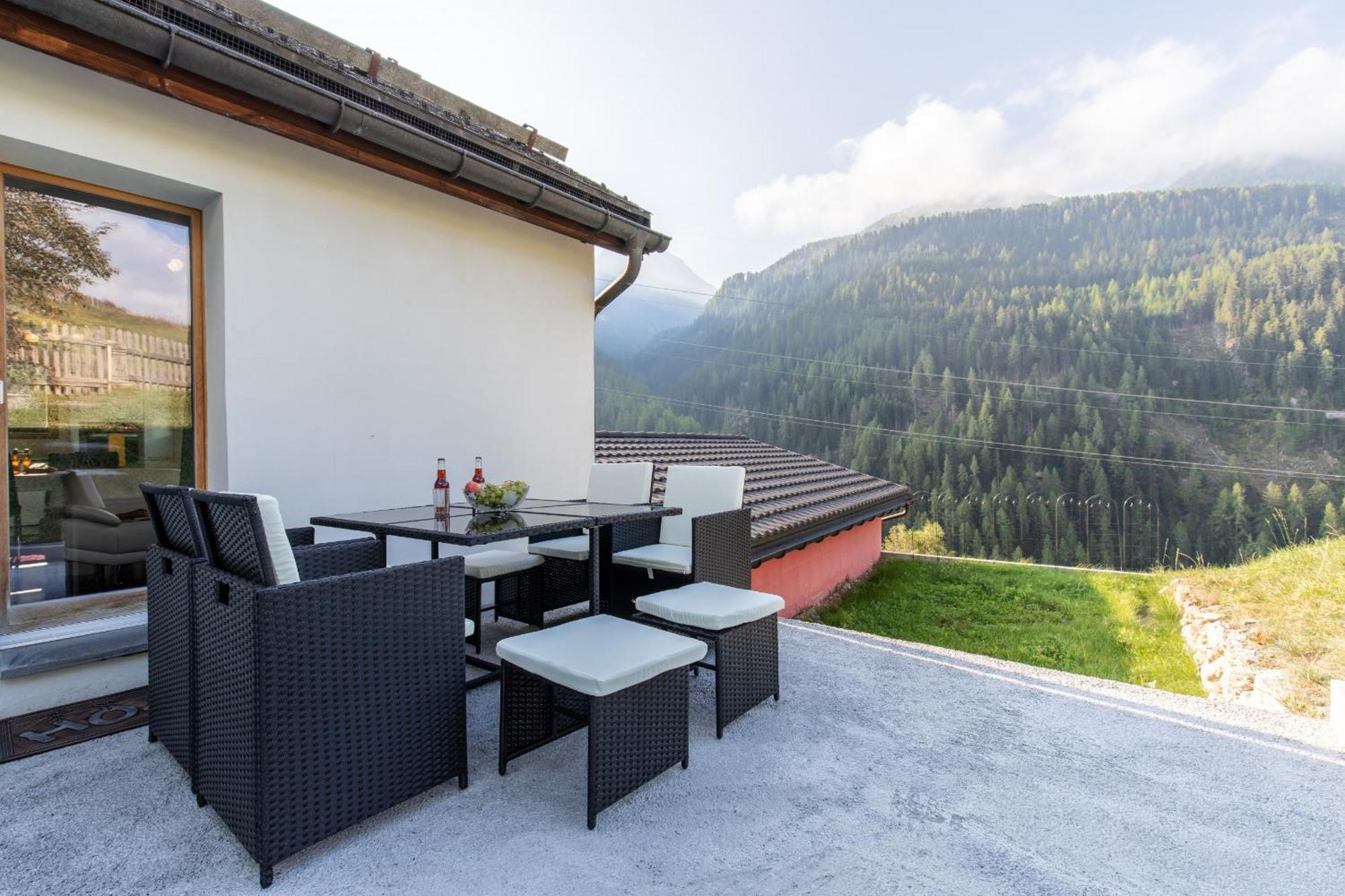 Chasa Muglin Ardez Apartamento Exterior foto